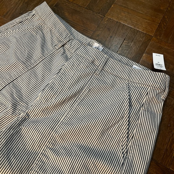 GAP High Rise Barrel Striped Pants - Picture 4 of 10
